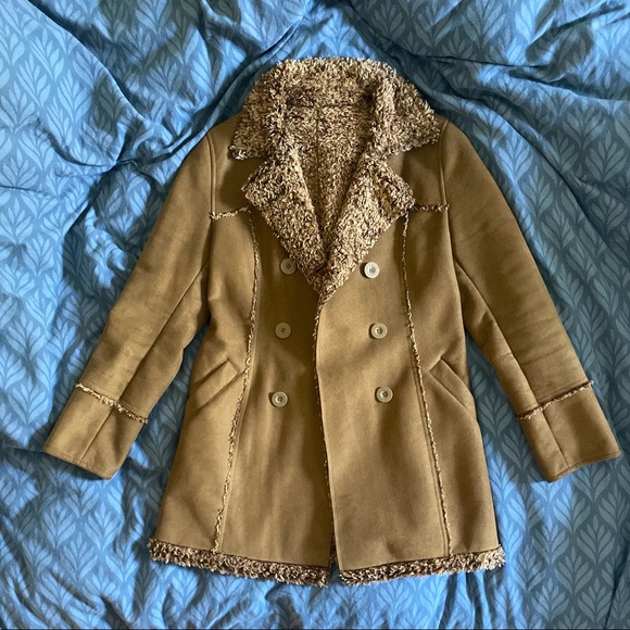 Trench Coat - Picture 1 of 4